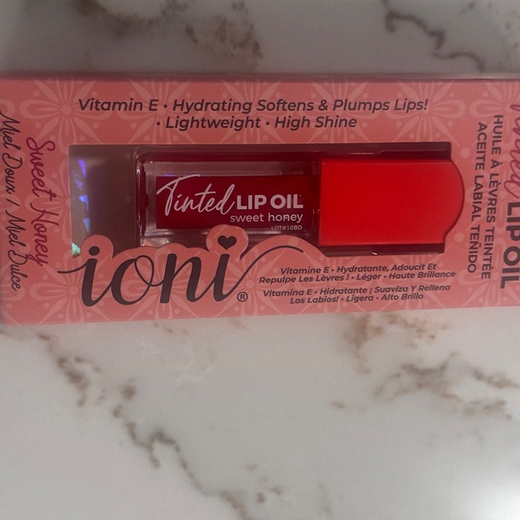 IONI TINTED LIP OIL IN 'SWEET HONEY' - Picture 1 of 3